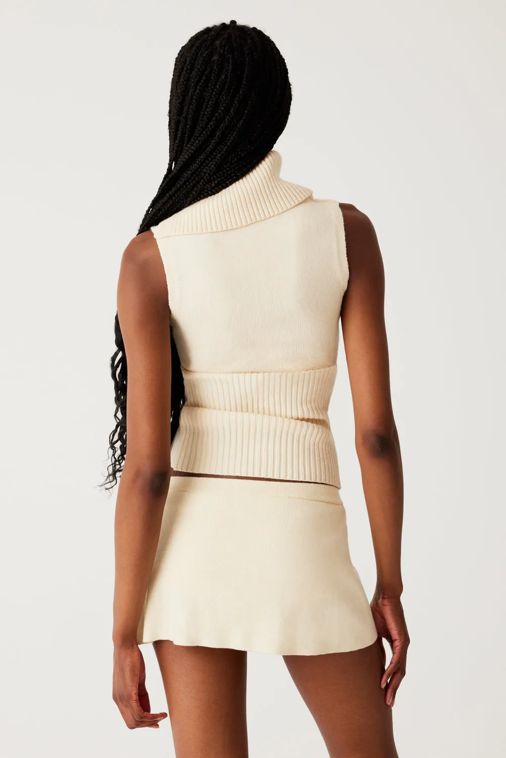 Axel Cable Cloud Knit Sleeveless Sweater - French Vanilla