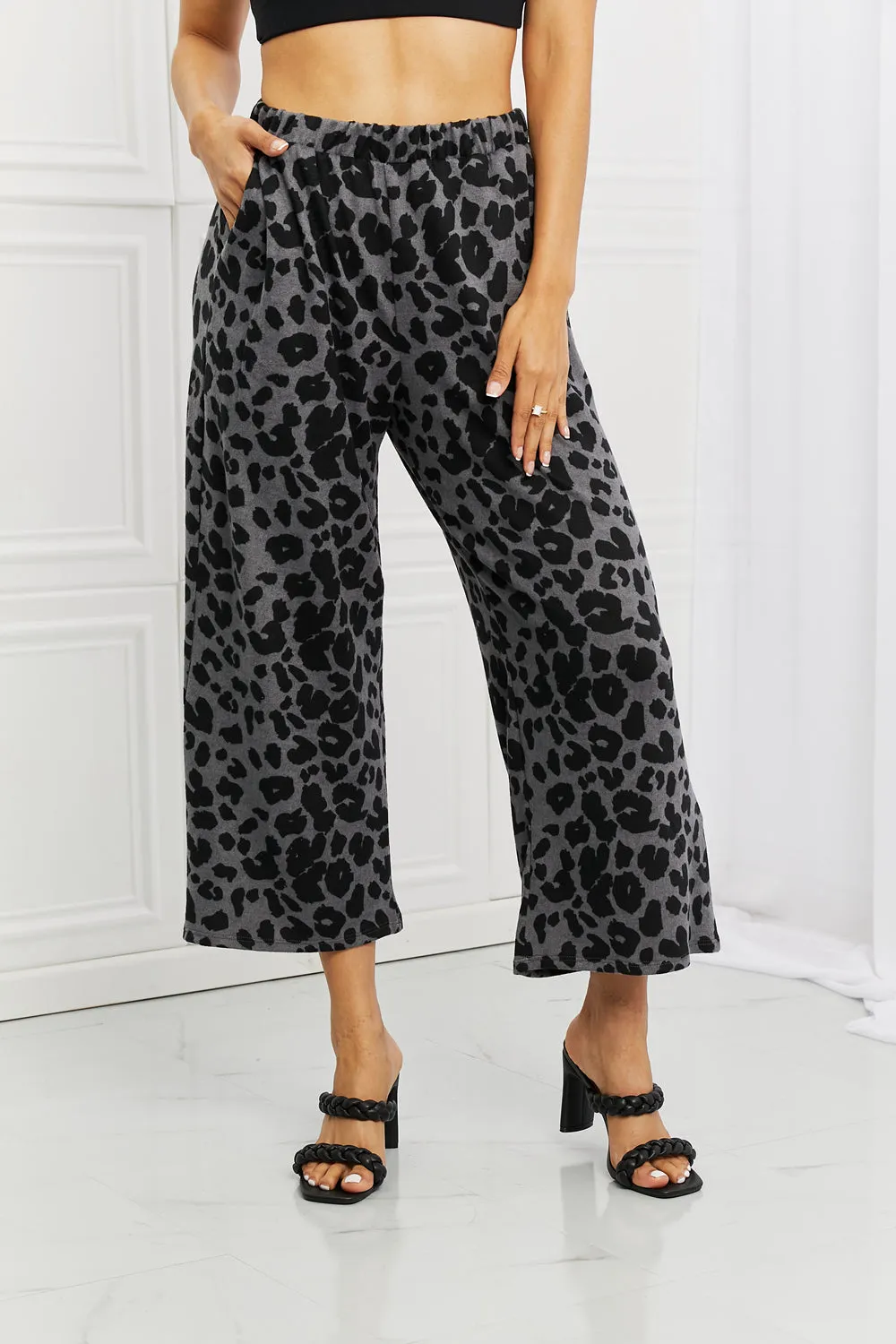 BOMBOM Stay Cozy Pattern Wide Leg Pants - Ships from The US