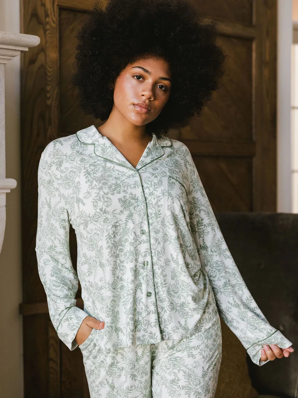 Cozy Earth Women's Bamboo Pajama Set - Celadon Toile