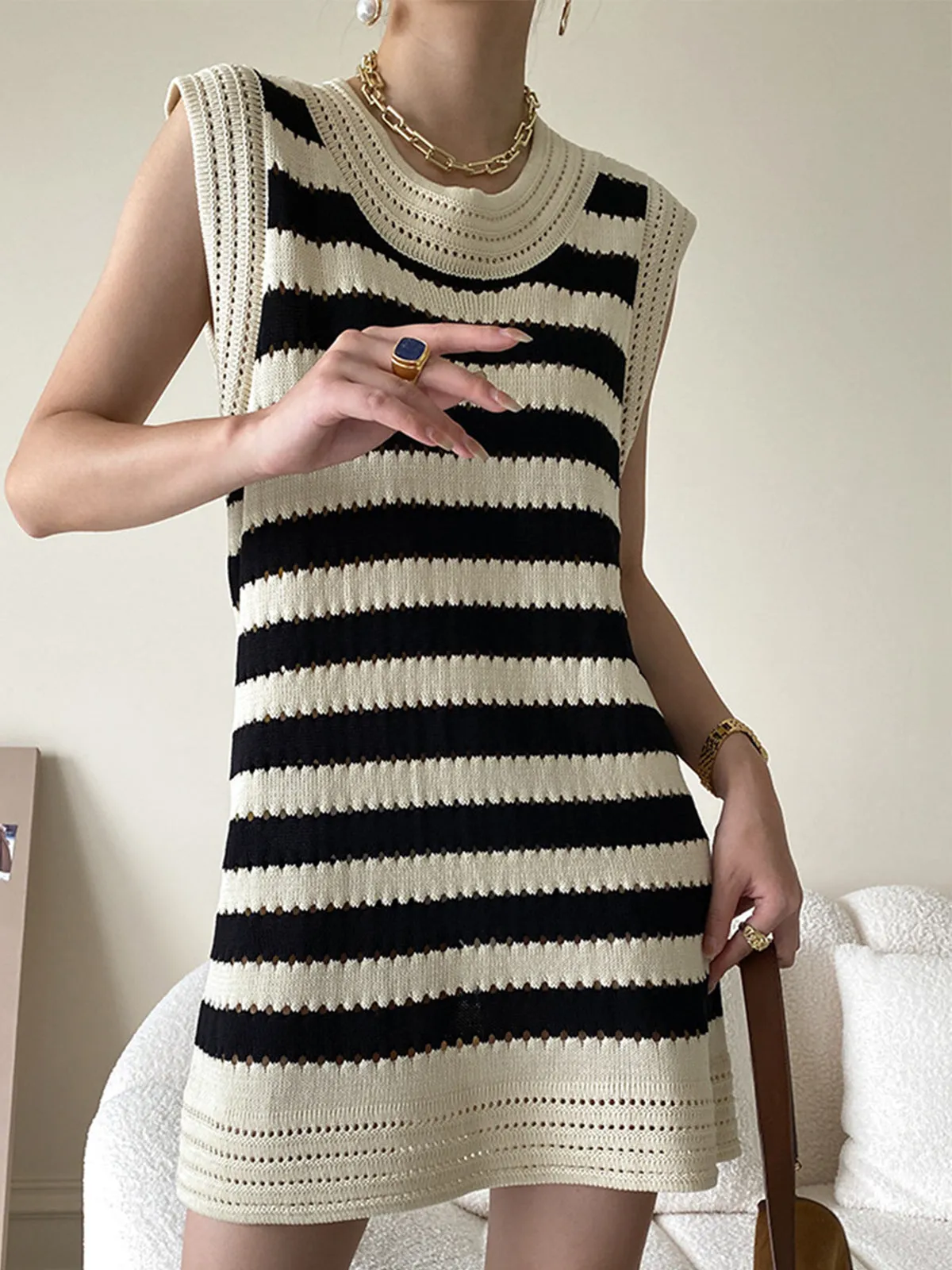 Eyelet Stripe Graceful Knit Short Dress