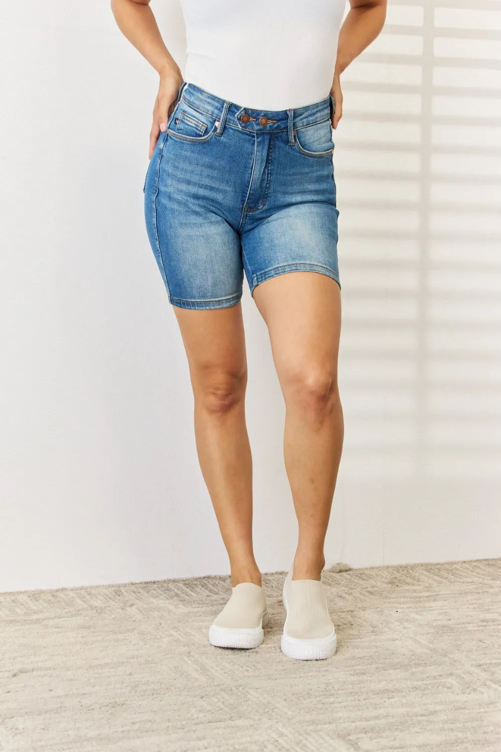 Judy Blue Tummy Control Double Button Bermuda Denim Shorts [Online Exclusive]