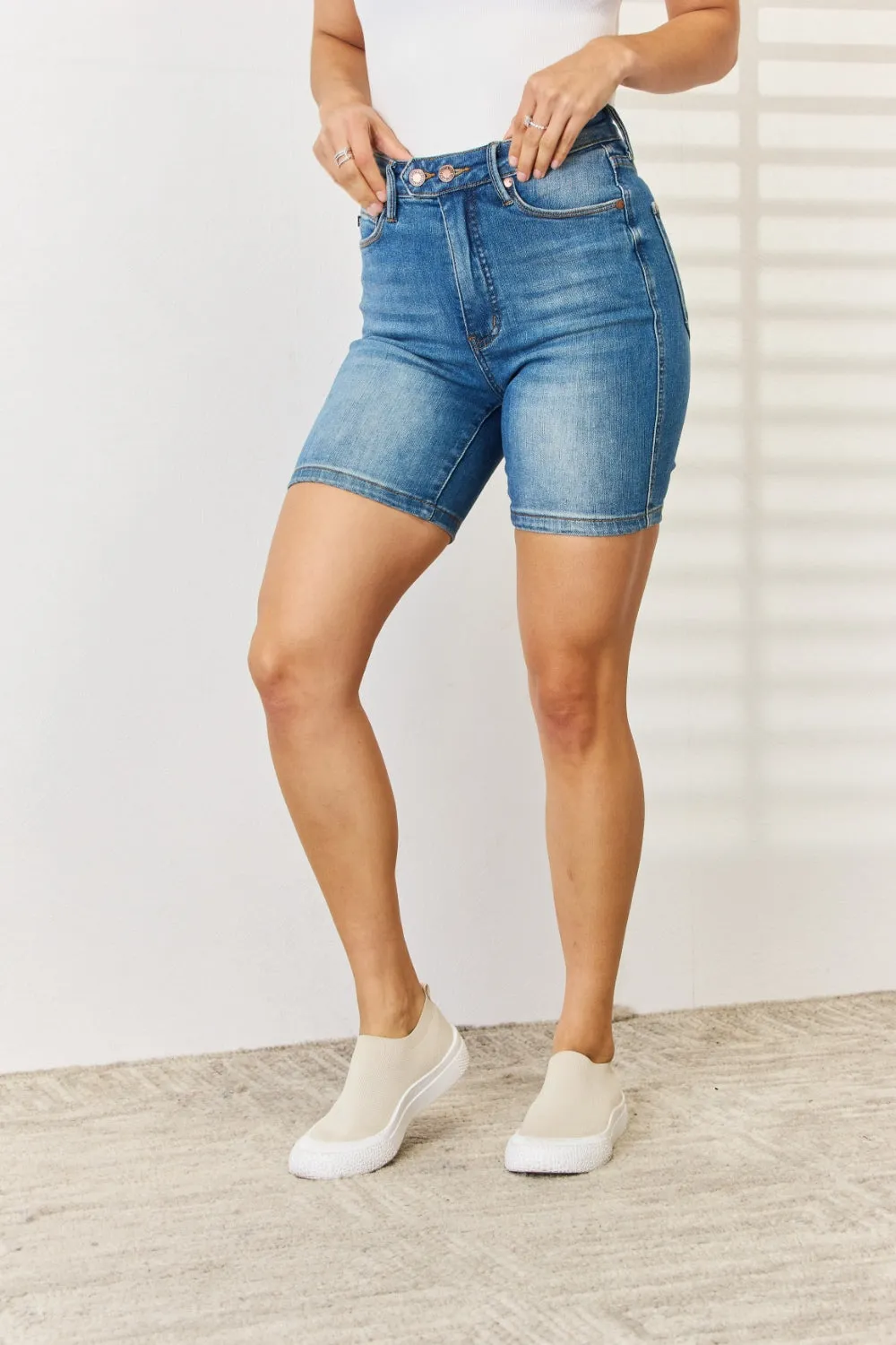 Judy Blue Tummy Control Double Button Bermuda Denim Shorts [Online Exclusive]