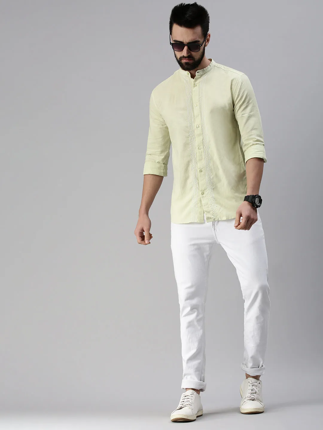 Men Mandarin Collar Solid Green Shirt