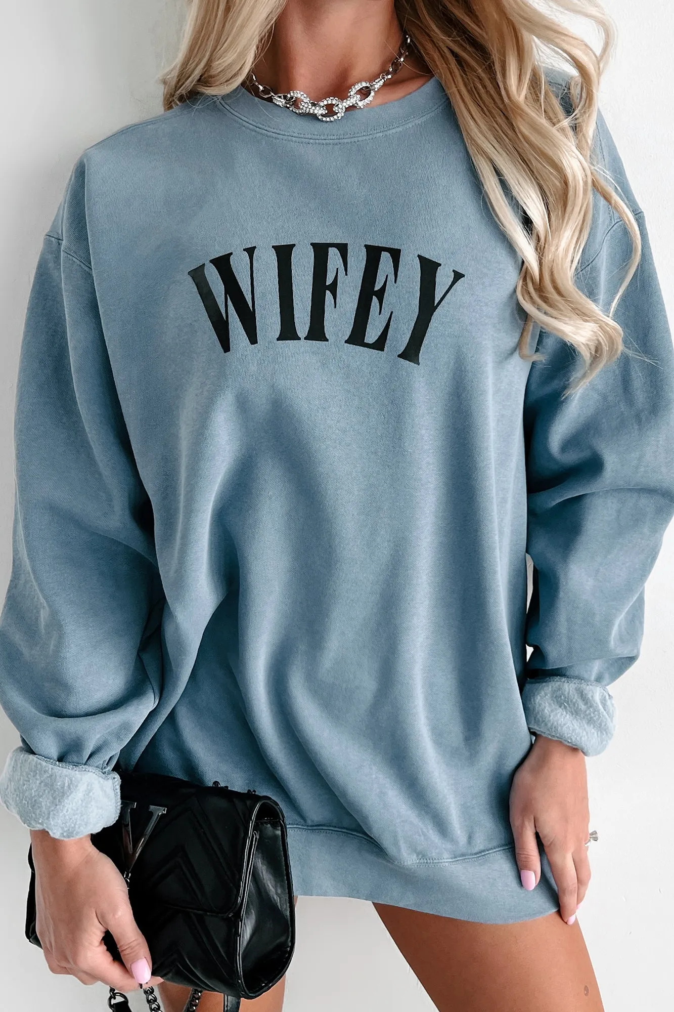 "Wifey" Graphic Crewneck (Blue Jean) - Print On Demand