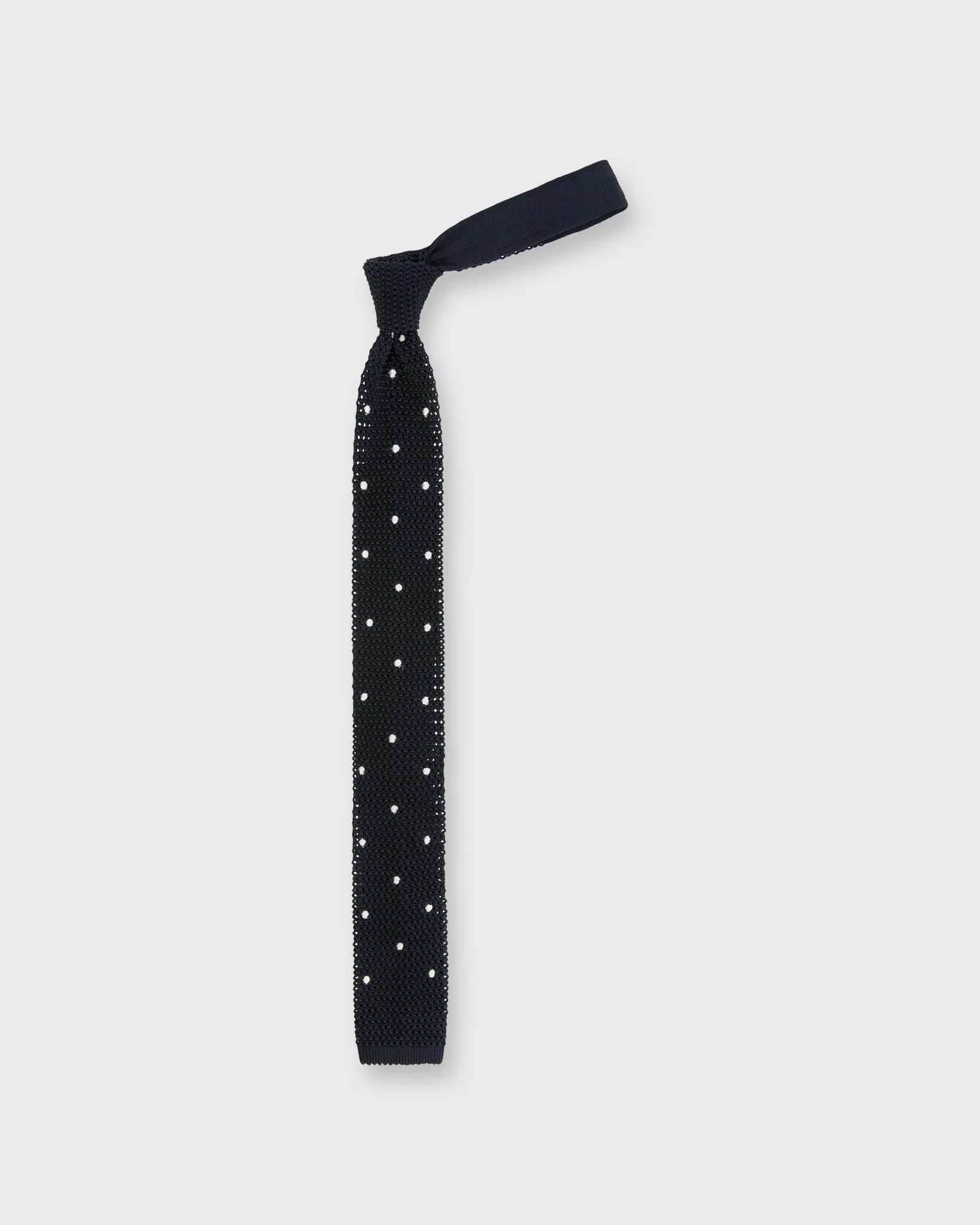 Silk Knit Tie in Navy/White Dot