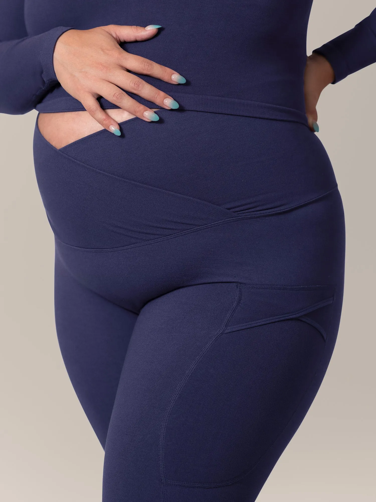 Sublime®️ Bamboo Maternity & Postpartum Crossover Legging | Navy